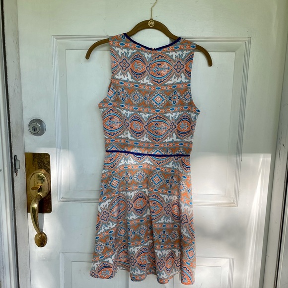 Hello Miss Dress 🤩 - Picture 6 of 8